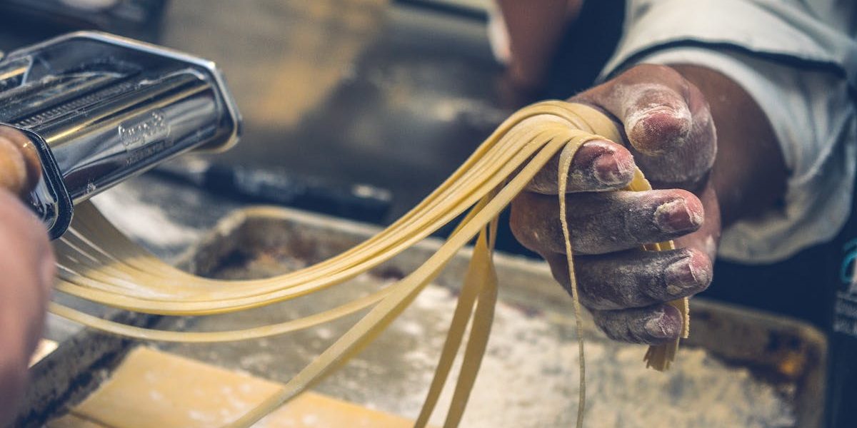 découvrez l'art des plaisirs manuels authentiques, où chaque geste devient une expérience sensorielle unique. laissez-vous tenter par des techniques raffinées et un savoir-faire exceptionnel pour éveiller vos sens et explorer de nouvelles dimensions du bien-être.