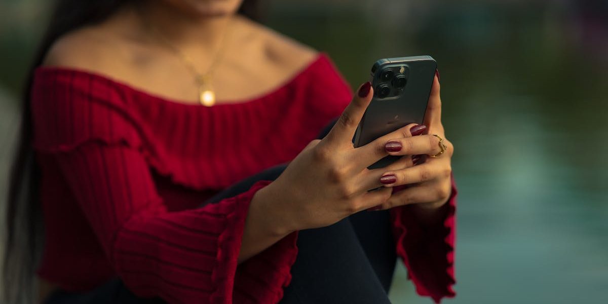 explorez la richesse et la diversité de la sexualité féminine, ses dimensions psychologiques, physiologiques et socioculturelles. découvrez comment la sexualité des femmes est influencée par les normes, les expériences personnelles et les relations, tout en brisant les tabous et en célébrant l'épanouissement personnel.
