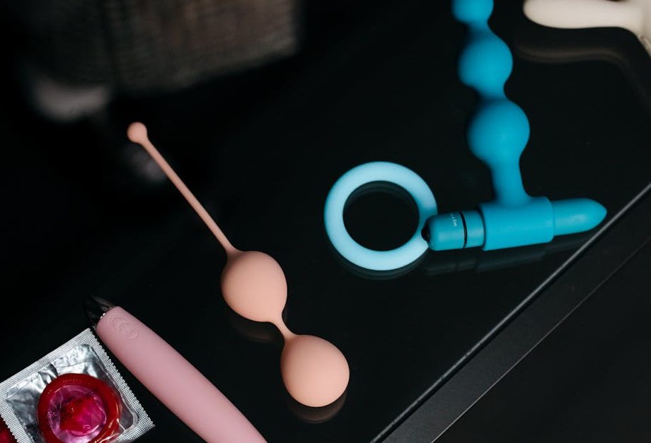 découvrez notre sélection variée de sextoys pour rehausser votre plaisir et explorer votre intimité. que vous soyez débutant ou expert, trouvez des produits de qualité pour pimenter vos moments en solo ou à deux.