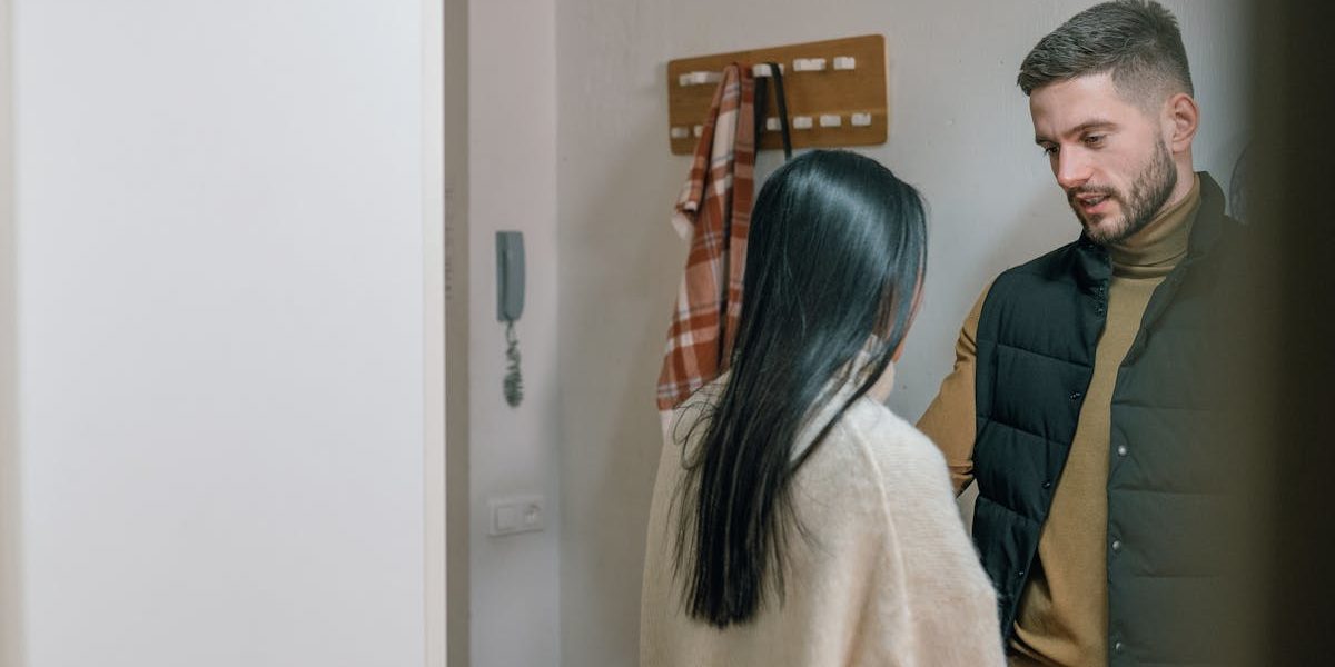 découvrez notre porte-manteau élégant et pratique, idéal pour organiser votre espace tout en ajoutant une touche de style à votre intérieur. parfait pour accueillir manteaux, vestes et accessoires, il s'intègre harmonieusement dans n'importe quelle pièce de votre maison.