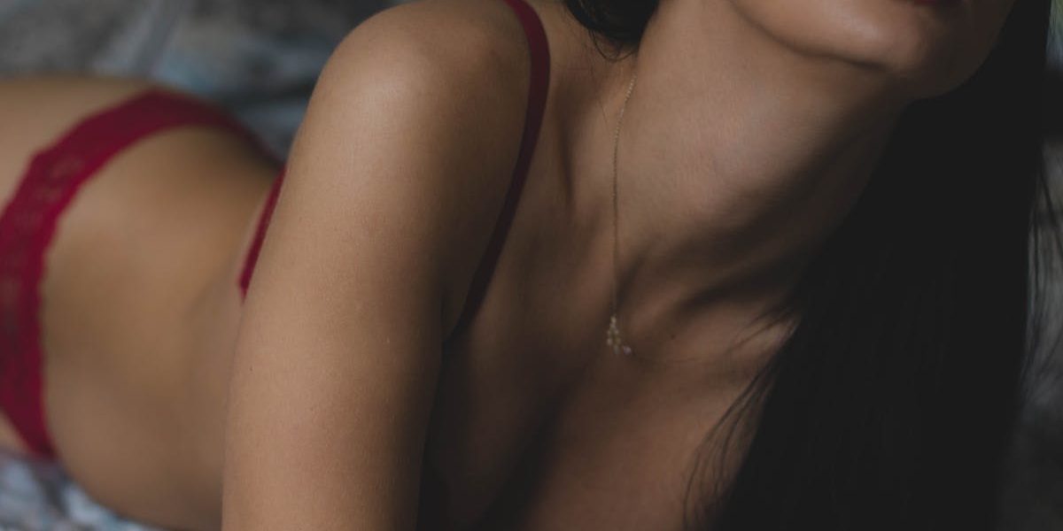 découvrez notre collection de lingerie élégante et confortable pour toutes les silhouettes. offrez-vous des sous-vêtements raffinés, adaptés à chaque occasion, à des prix irrésistibles.