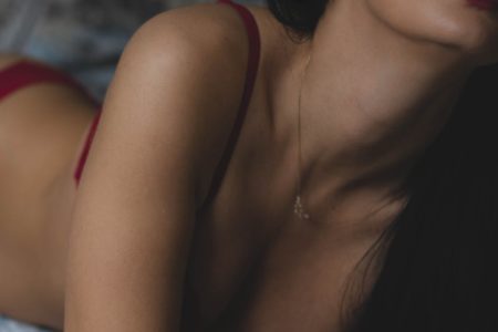 découvrez notre collection de lingerie élégante et confortable pour toutes les silhouettes. offrez-vous des sous-vêtements raffinés, adaptés à chaque occasion, à des prix irrésistibles.